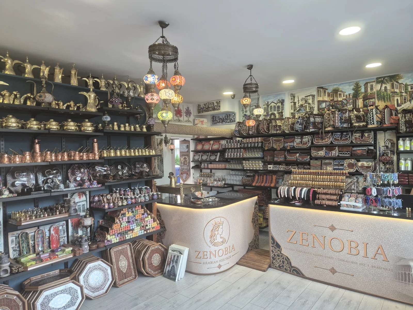 Commercial Decor & Retail Lighting